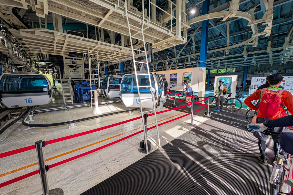 時間がなかったので、とりあえずゴンドラへ