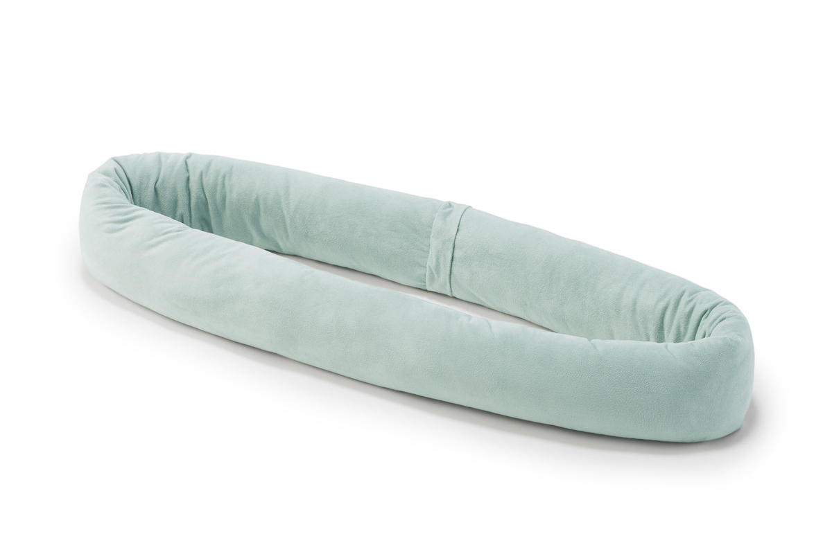 ペールグリーン