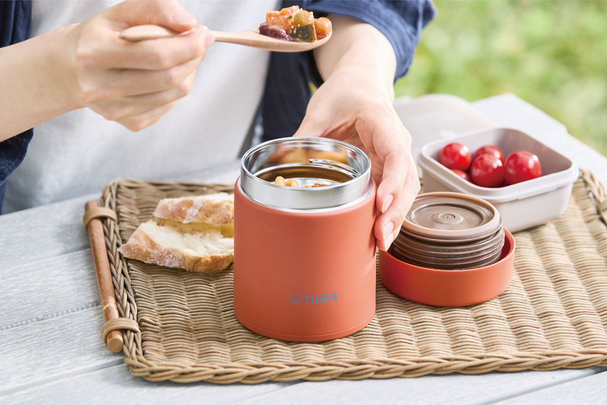 新発売の真空断熱フードジャー