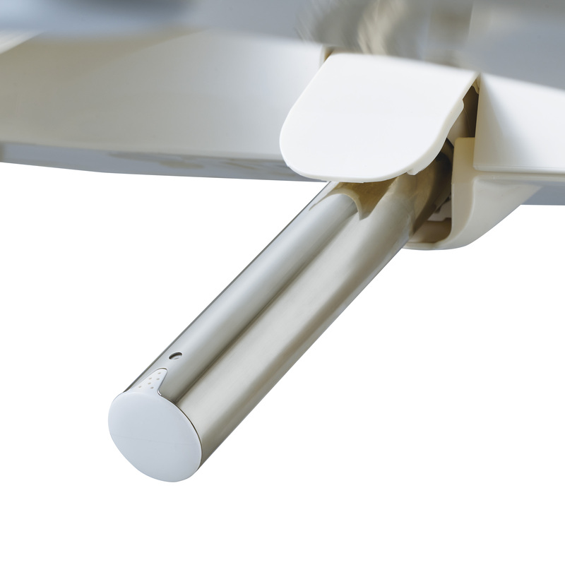 汚れがつきにくいステンレスノズル