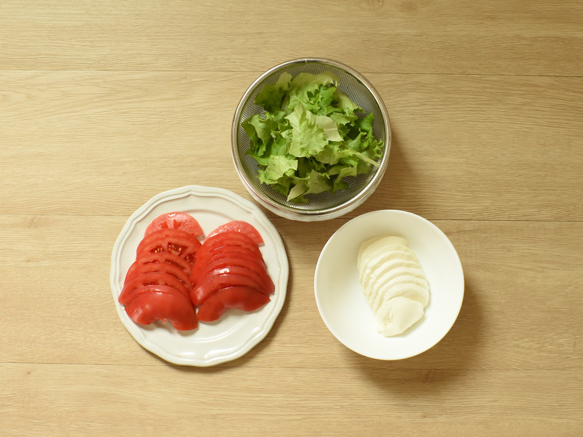 材料を切って準備しておきます