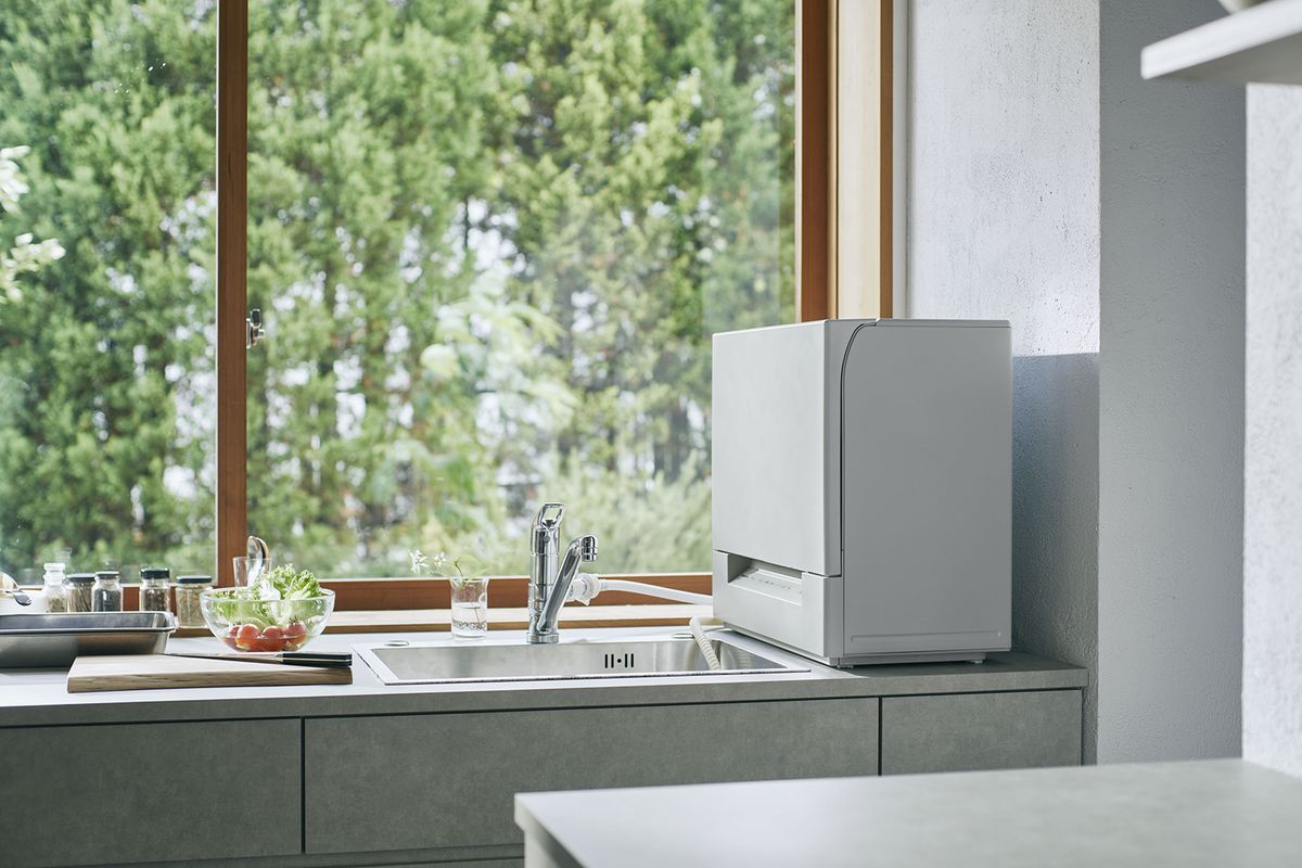 卓上型食器洗い乾燥機 スリムタイプ「NP-TSK2」