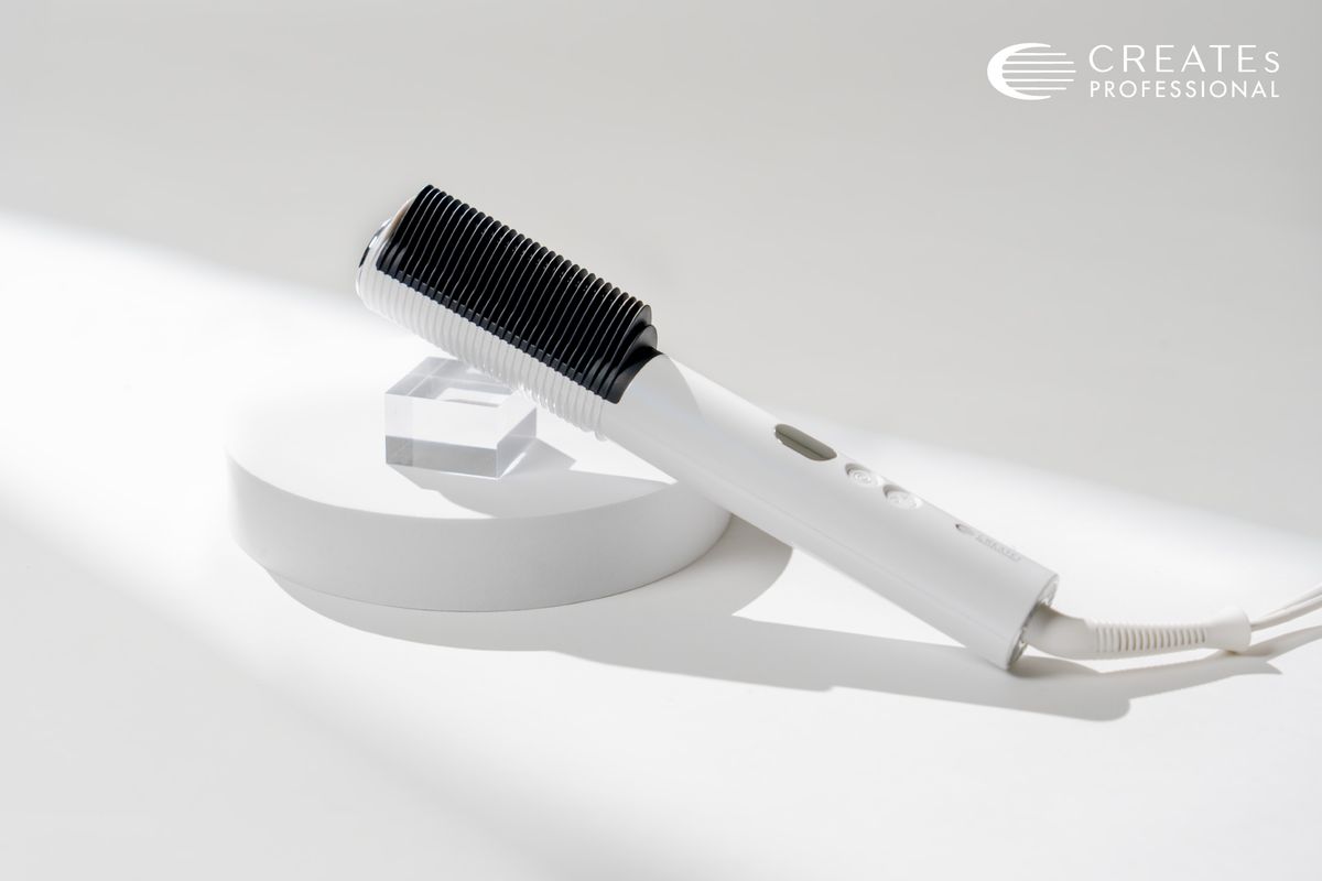 コーム型アイロン「エレメア コームストレイナー」