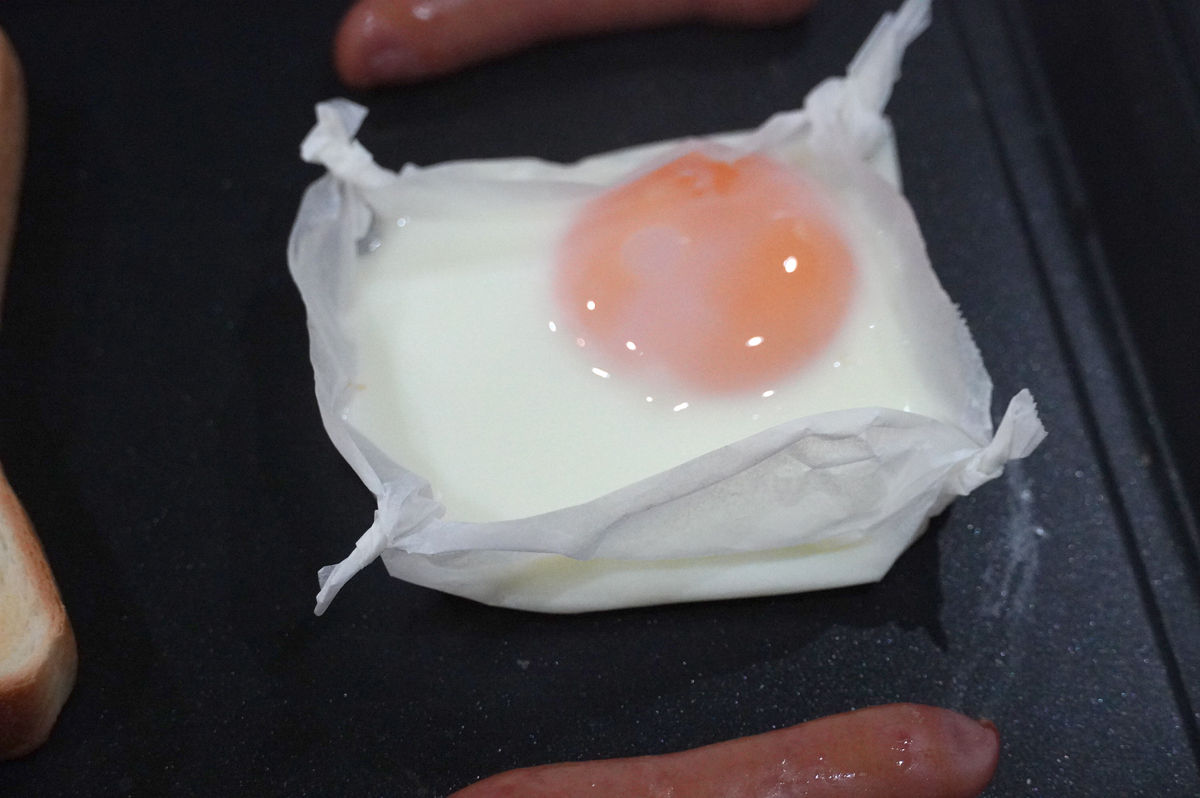 見事な半熟。ただ、容器を作るのが少々面倒かも……