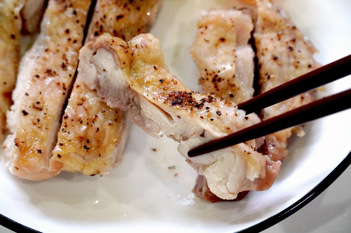 皮はパリッとしていて美味しい