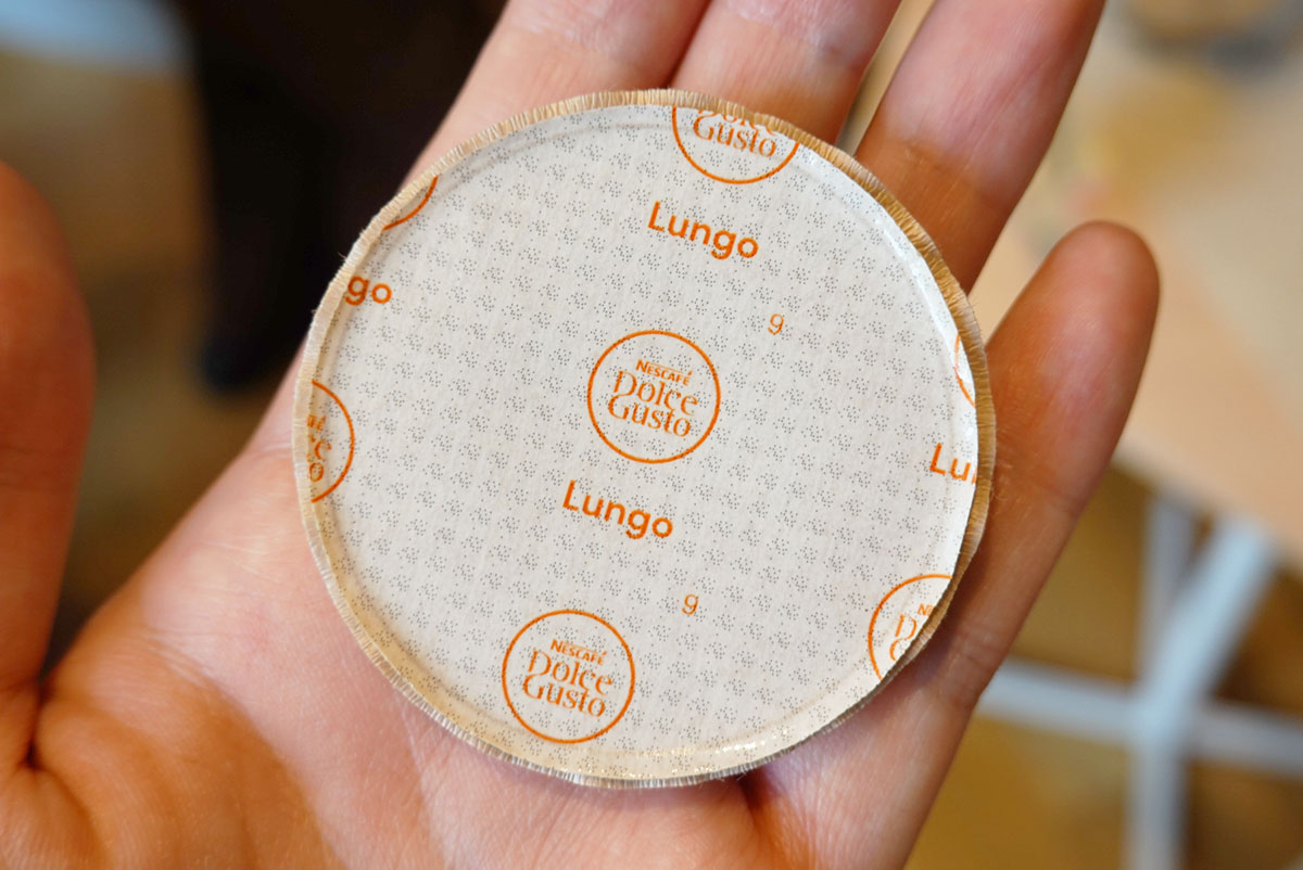 コーヒーポッドに印字された独自のコード。マシンで読み取ってカプセルの種類を識別する