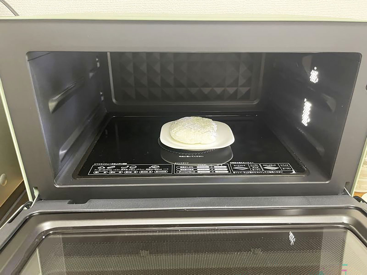 高性能赤外線センサー搭載で食品の温度を検知するので、冷凍ごはんも常温のごはんも「あたため」メニューを選んでスタートするだけでOK