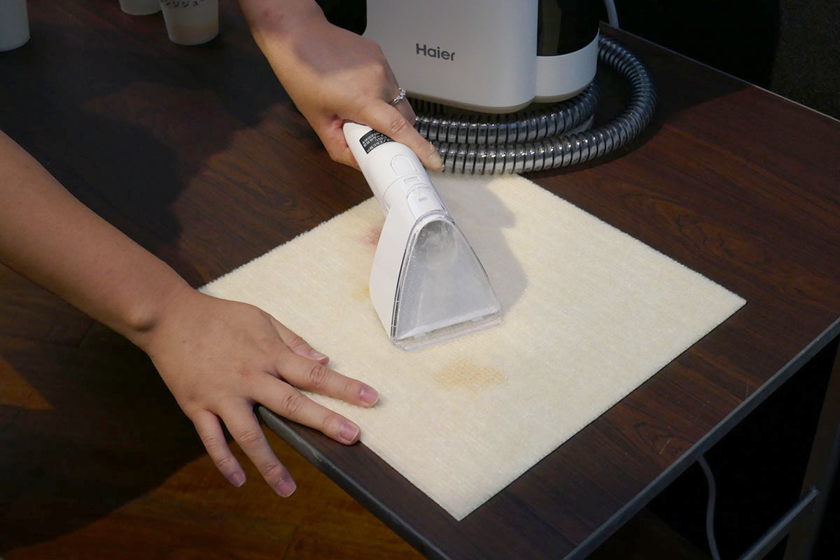 最大15,000Paで吸い取る