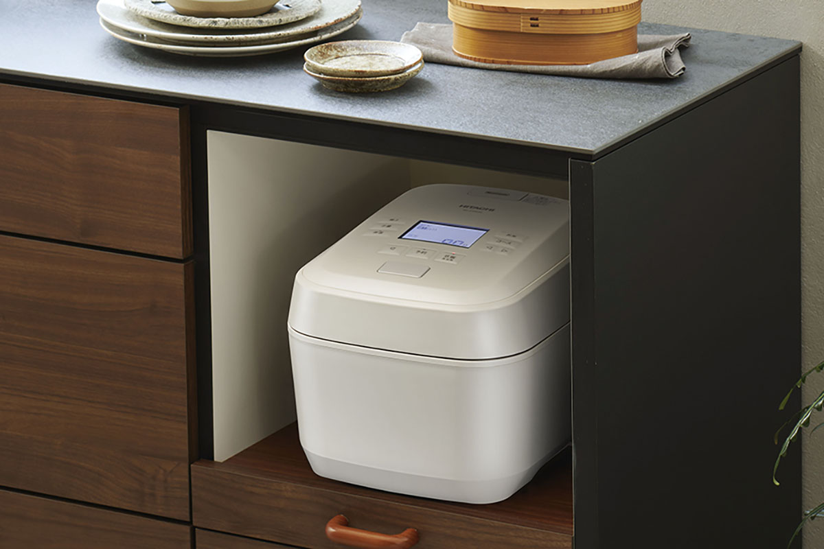 炊飯中に蒸気がほとんど出ない「蒸気カット」機能で、置き場所に困らない