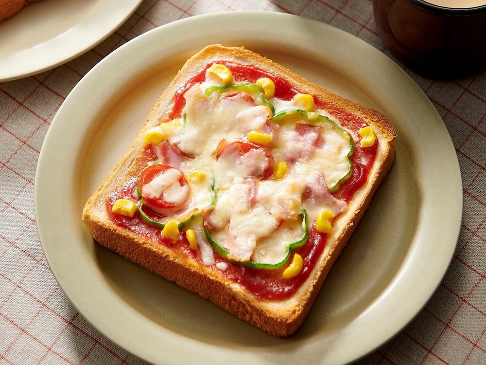 「アレンジトースト」コースでは、上下のヒーターをそれぞれにコントロールすることで、具材にしっかり火を通しながらパンを焦がさずに焼き上げる