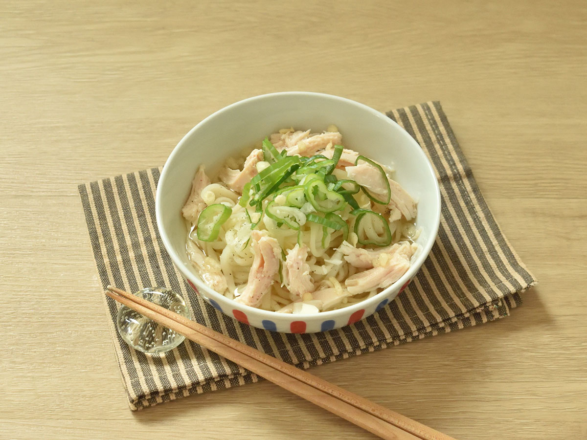 茹でる必要がない「流水麺」で手軽に作れます