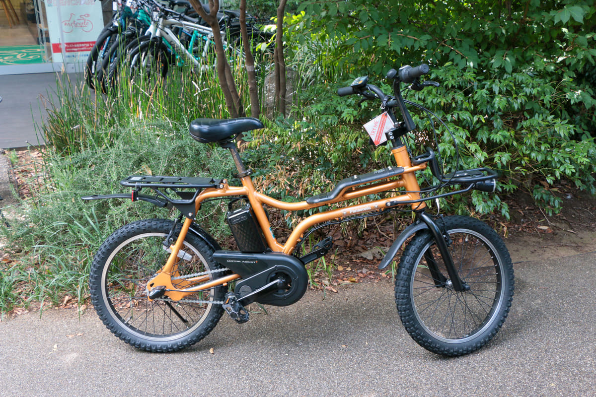 発売から10年以上経過しているロングセラーモデル「EZ」。価格は152,000円