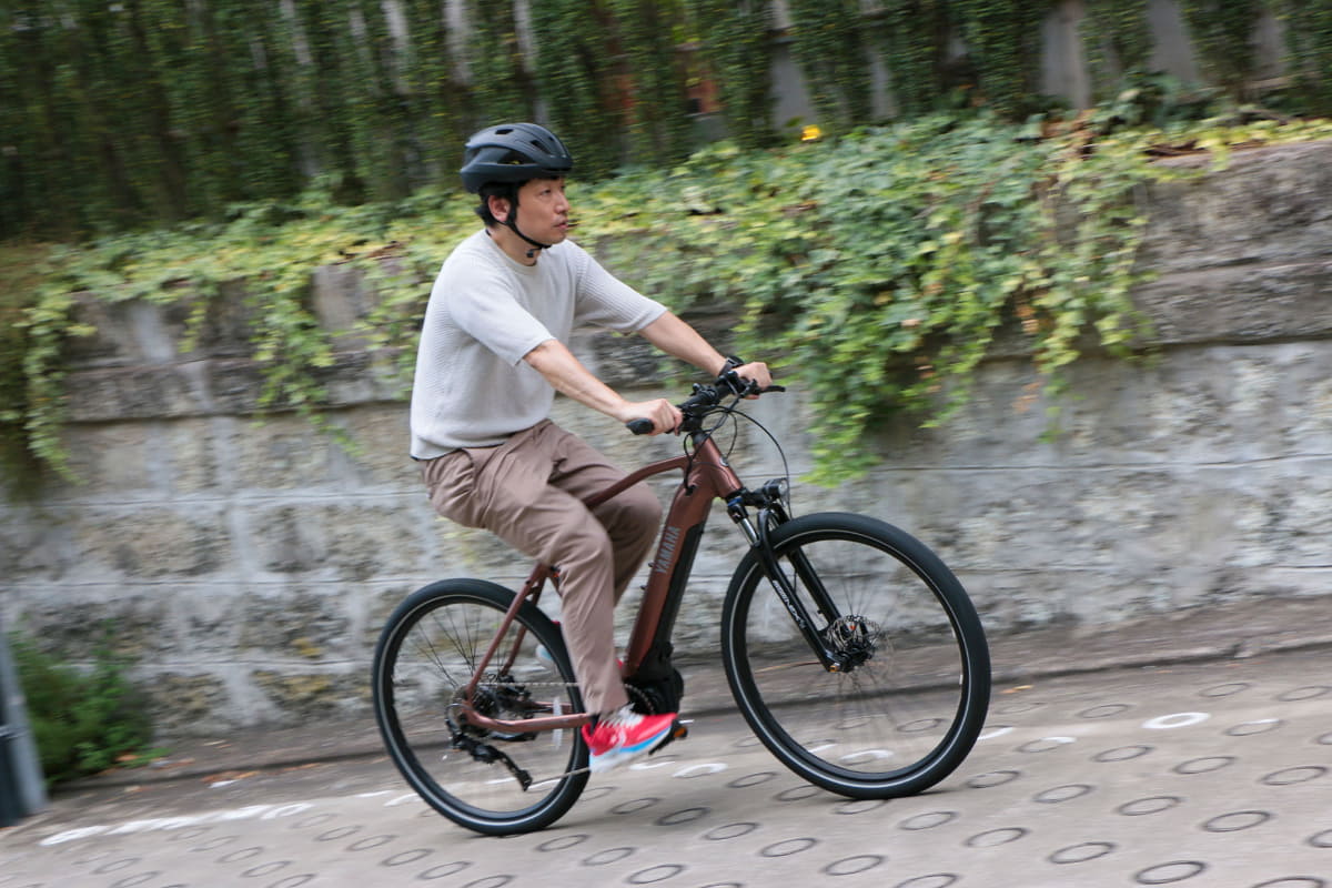 結構斜度のある坂道もスイスイ上れるパワーを持ちながら、自然なフィーリングを実現している