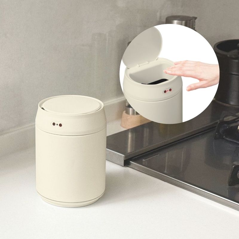 濡れた手でも触れずに捨てられる