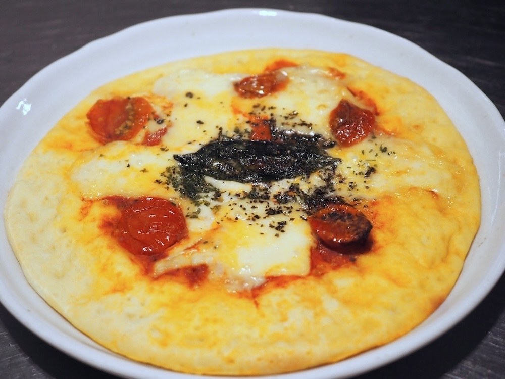 程よく焼き上がったピザ