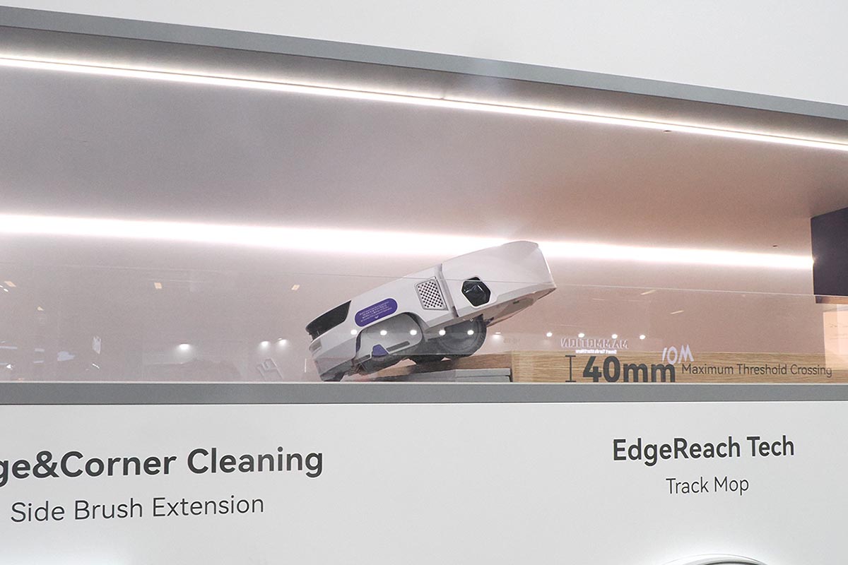 本体だけで最大4cmの段差を乗り越えます