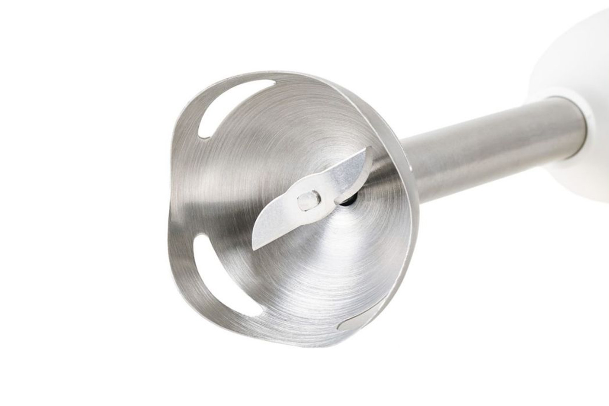 金属製ブレンダー刃は鍋に直接入れられる