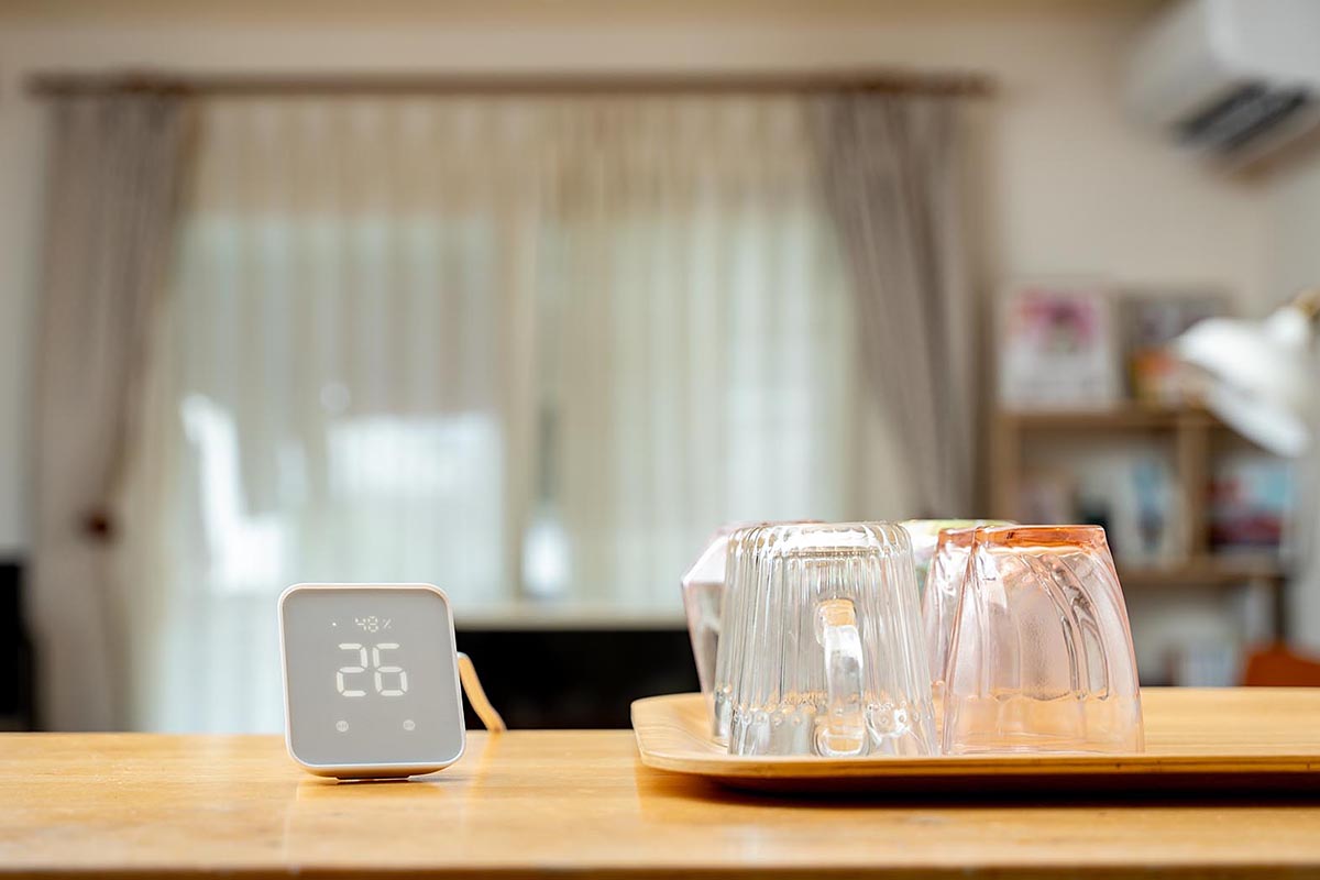 湿度と温度を表示しつつ、見た目もスマートな「SwitchBot ハブ2」