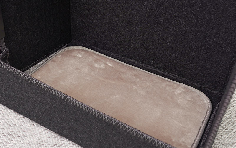 消臭マットが付属する