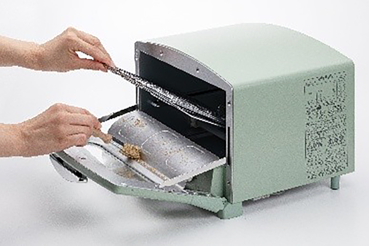 可動式焼き網で、パンくず掃除が簡単に