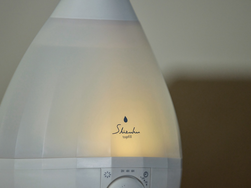 内蔵LEDライトは、明滅/点灯/消灯を切り替えられる