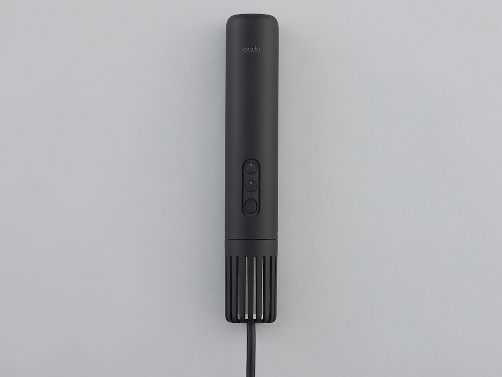 新色のブラック