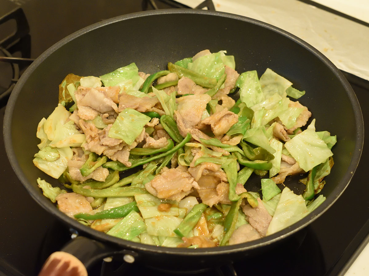 野菜は透き通るくらいを目安にして、シャキシャキ感を残します