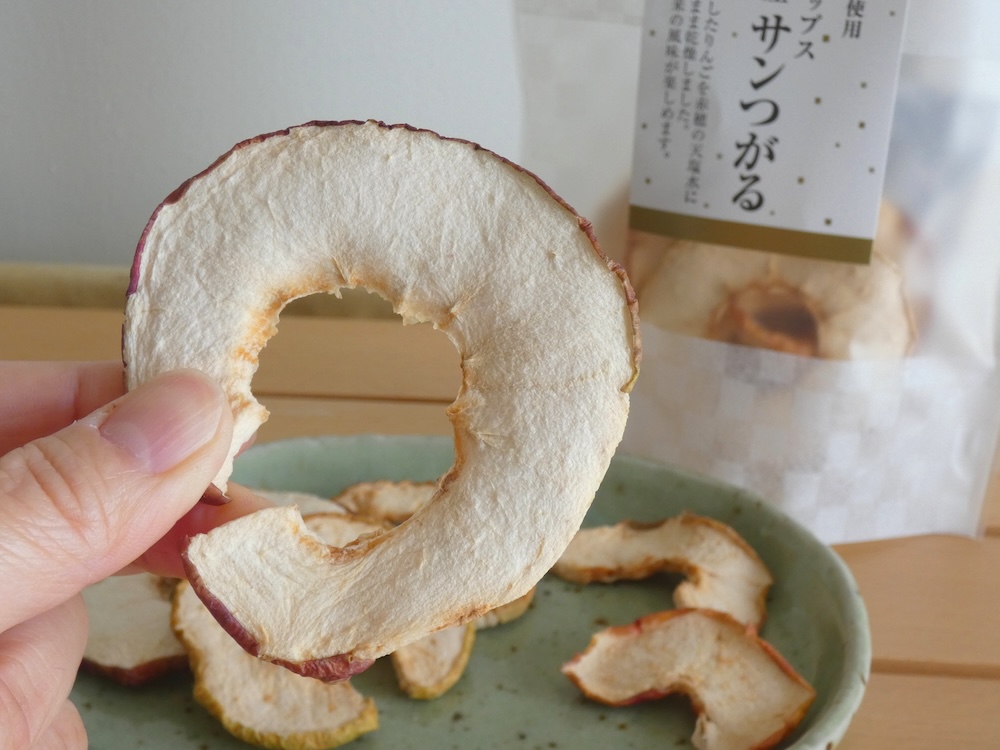 「りんごチップス」はパリパリ＆サクサクの食感が美味