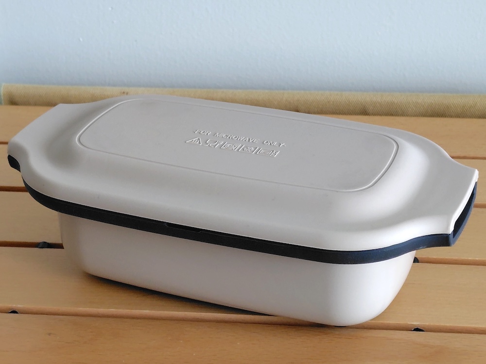 「ミニ深型」は高さがあり、汁気が多いメニューも作りやすい