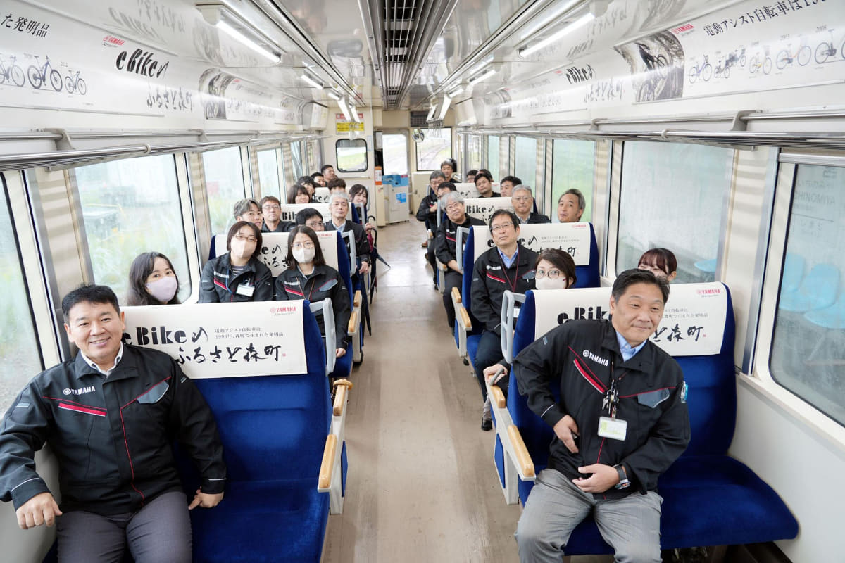 「eBikeのふるさと森町」号車内