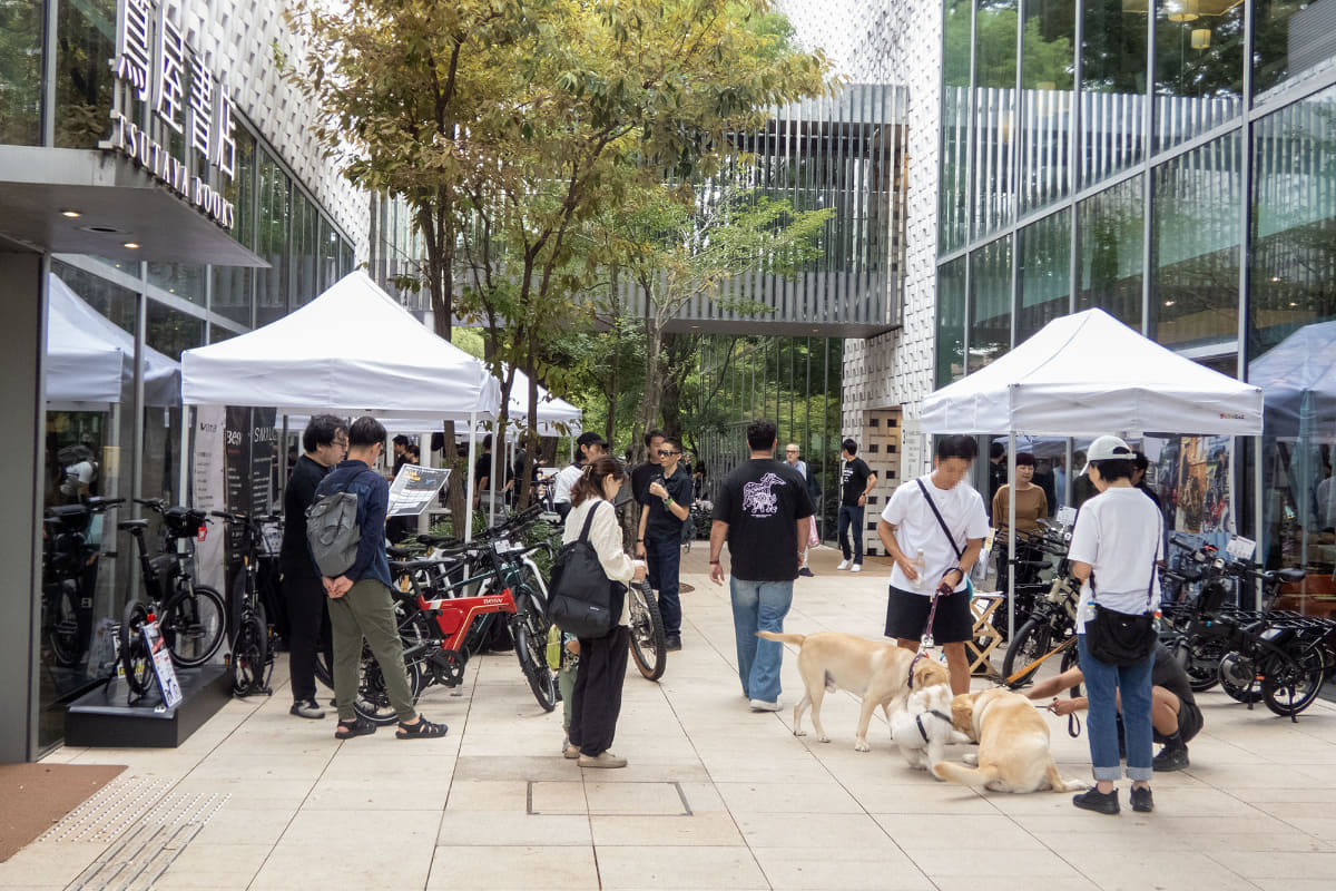 9ブランド・30車種が揃った「e-bikeマルシェ2025 in 代官山T-SITE」