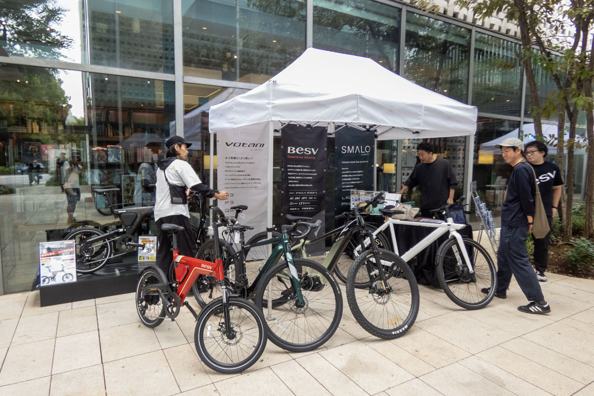 ベスビーのブース