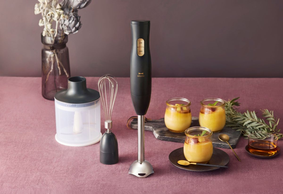 「マルチスティックブレンダー2」の秋冬限定カラー「キャストブラック」