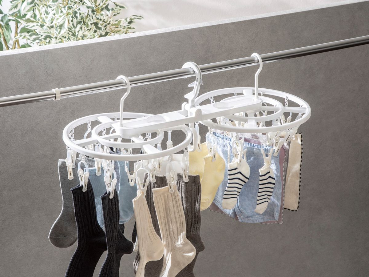 折り畳み回転ハンガー