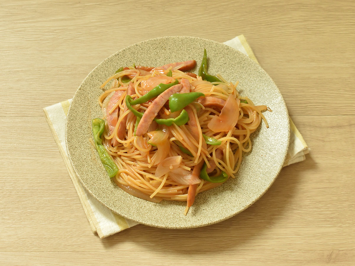 どこか懐かしさのある味わいのナポリタンです