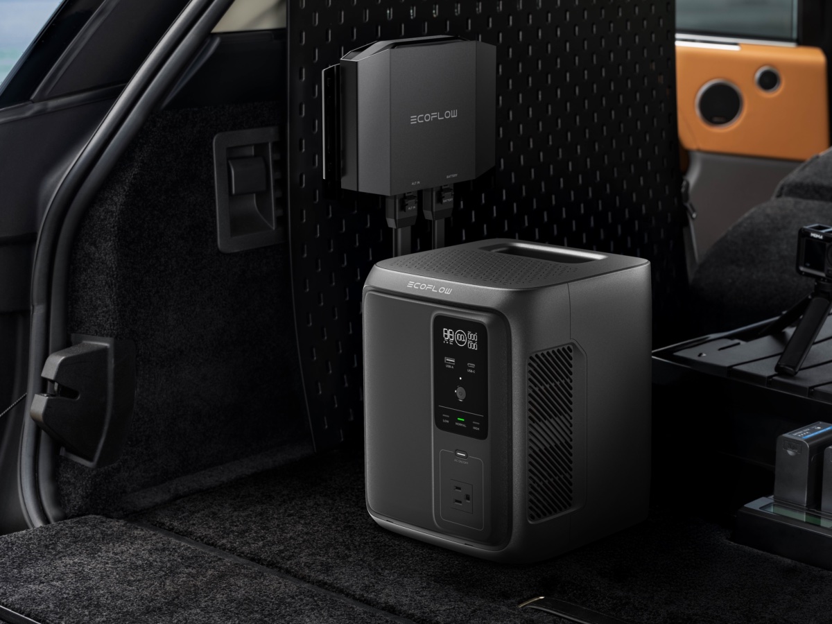 走行充電にも対応する