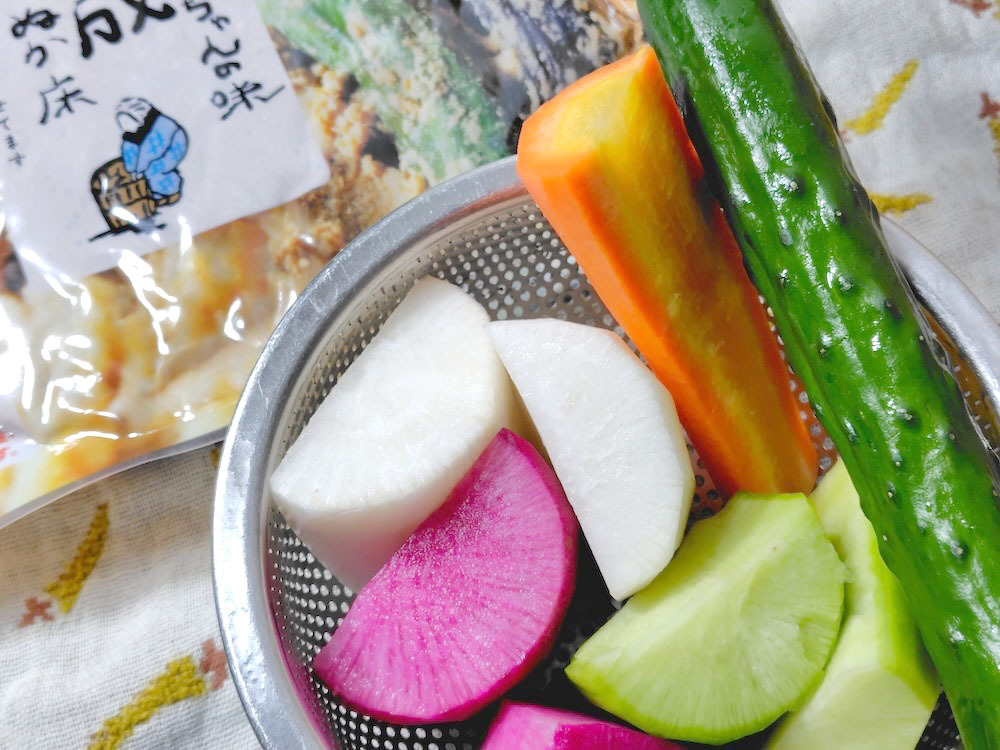 野菜は漬け込みやすいサイズにカットしておく