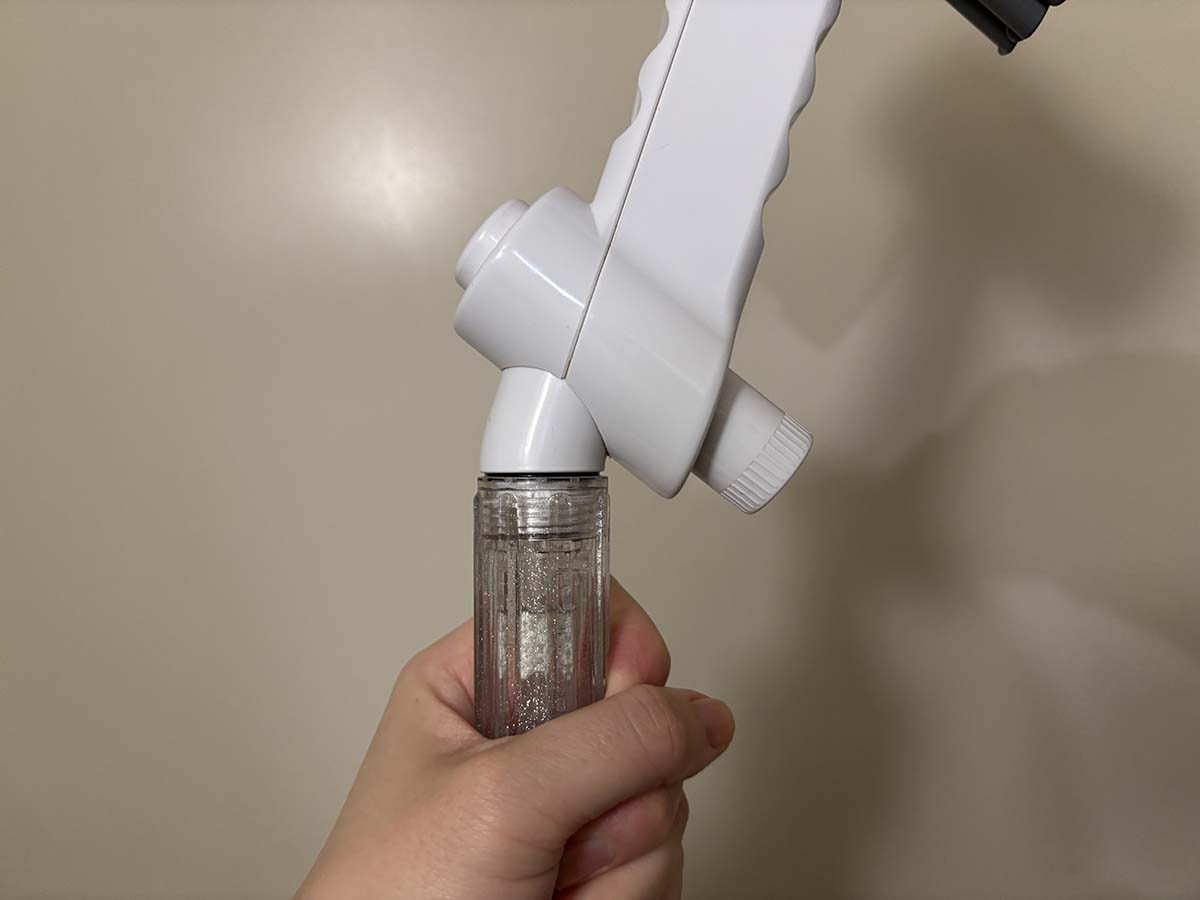 最後にシャワーヘッドを装着