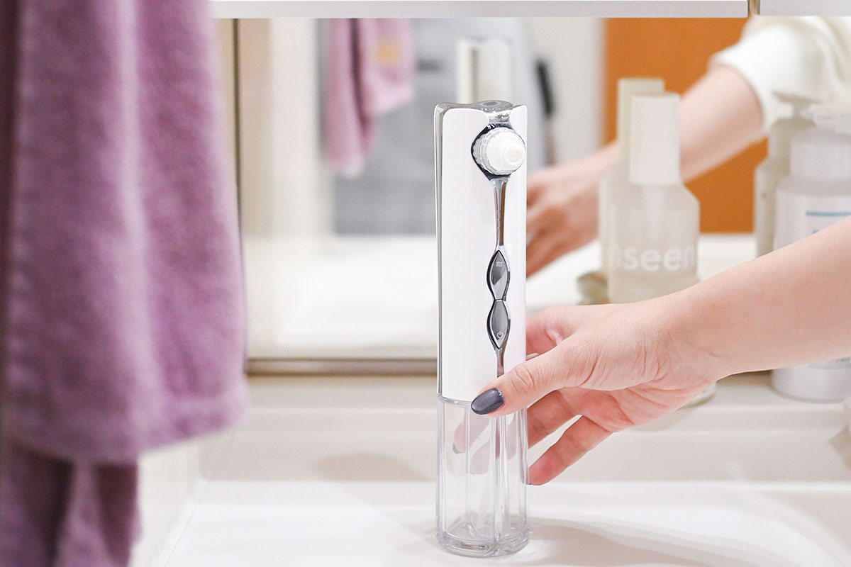 角栓も取れるって本当? 気になる毛穴専用デバイスを体験してみた