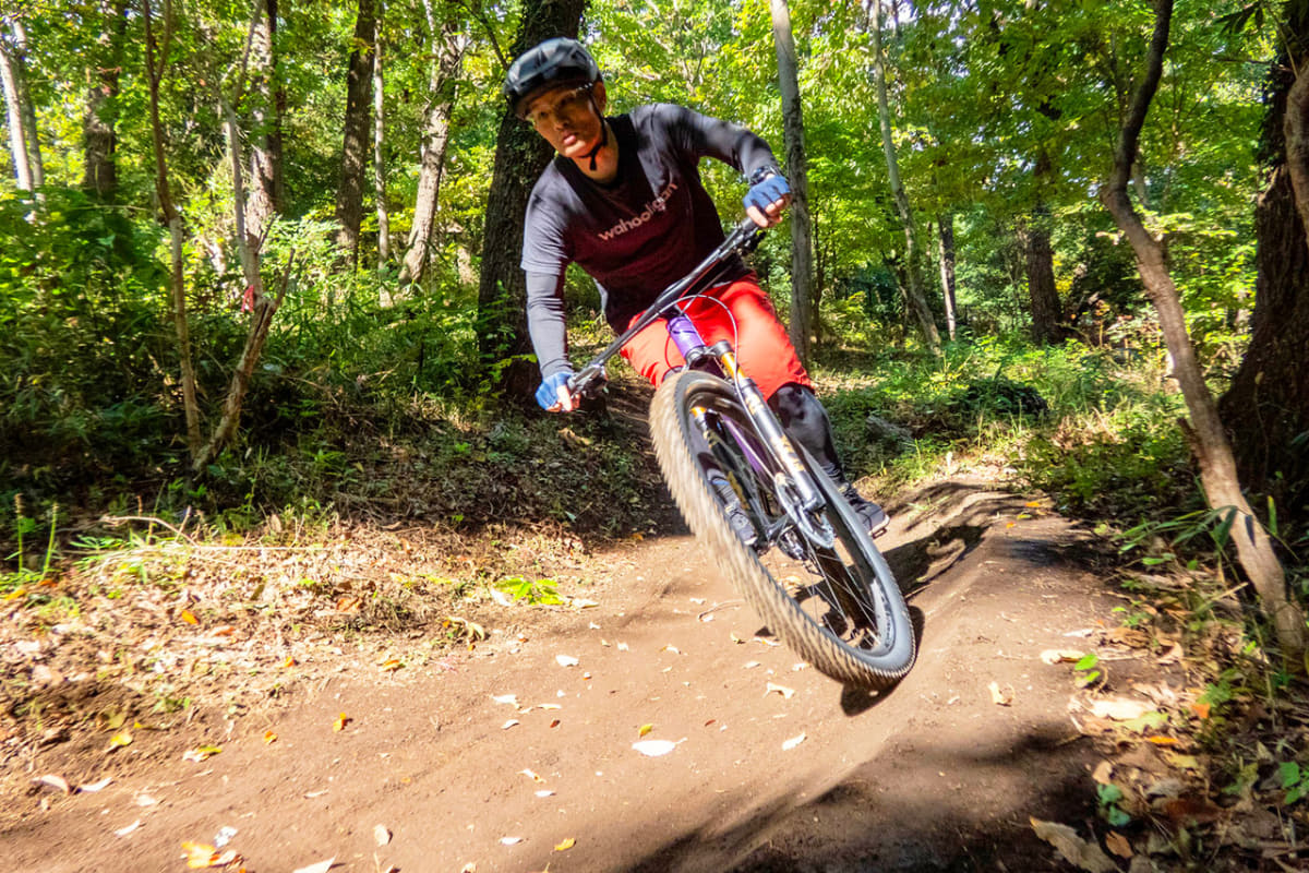 バンプやバームなどのお楽しみはだいたいコース後半なので、そこまでの登りで体力が削られすぎないようにしたい