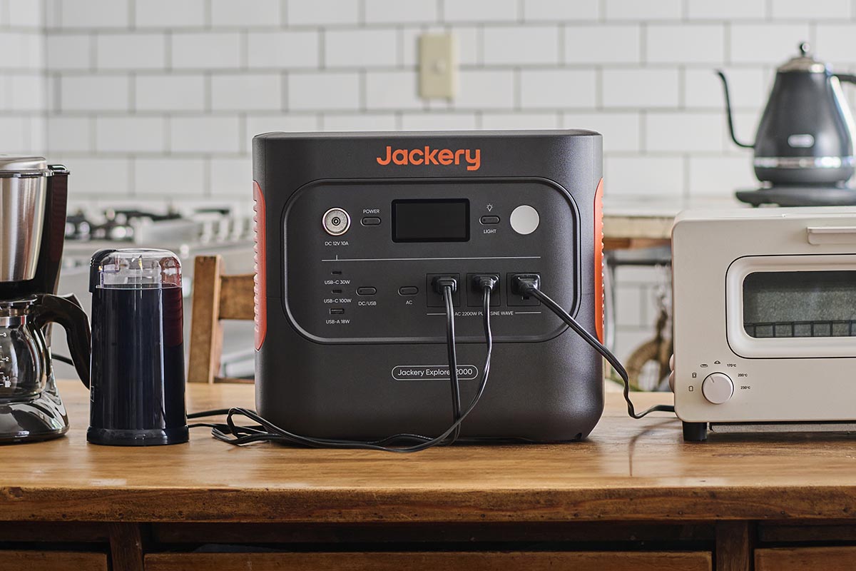 Jackery ポータブル電源 2000 New