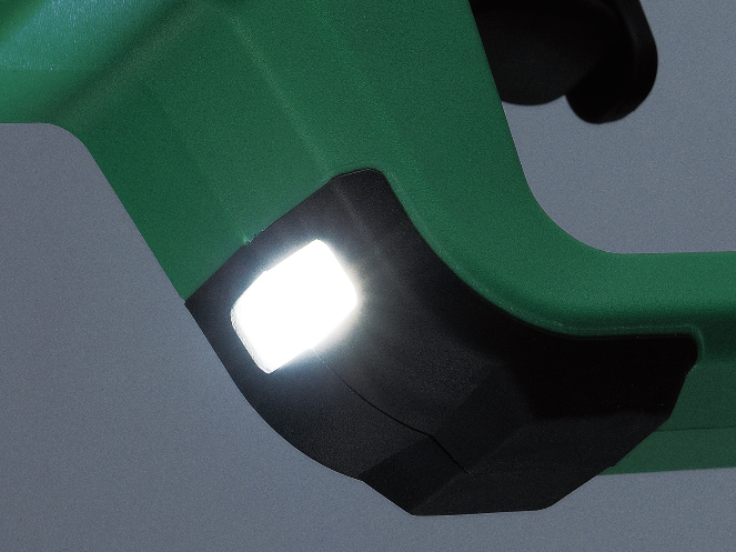 LEDライトを搭載