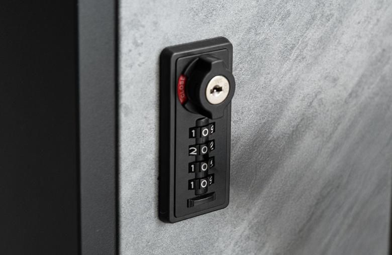 暗証番号で解錠すると自動で「0」に戻るため、番号漏洩のリスクを低減できる