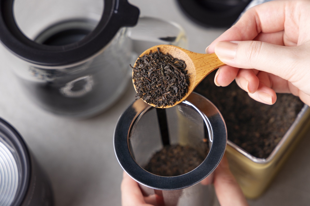 ストレーナーは広口で茶葉を入れやすい