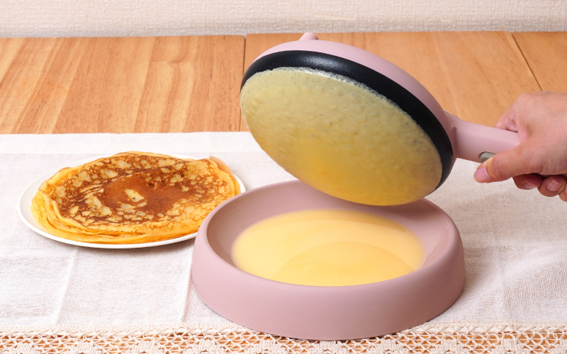 トレイを使うことで生地を無駄なく焼ける