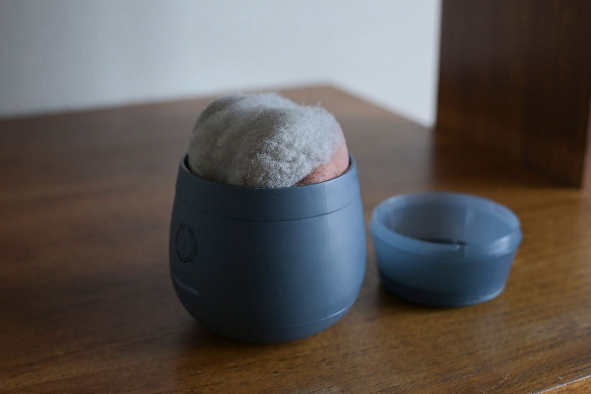 毛玉くずの塊。なんかこの状態もかわいい