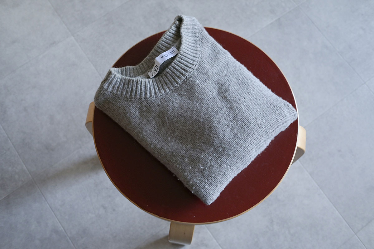 まずはお手頃価格のニットから挑戦。やっぱり失敗したくないし……!