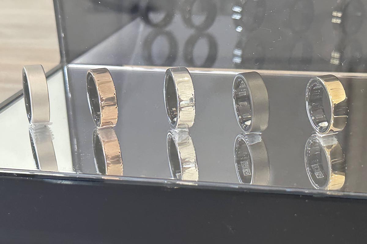 カラーラインナップ