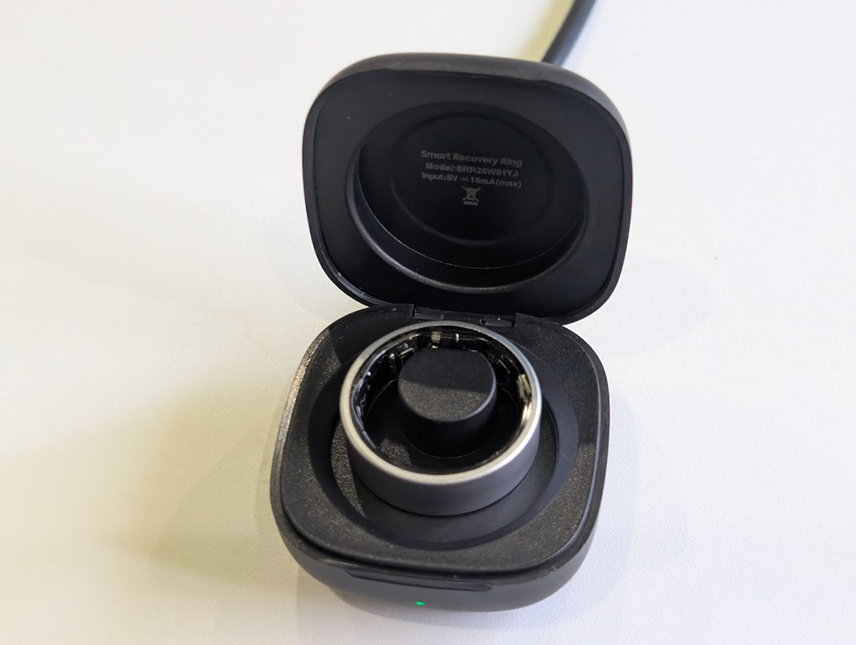「Smart Recovery Ring(スマートリカバリーリング)」。価格は29,800円