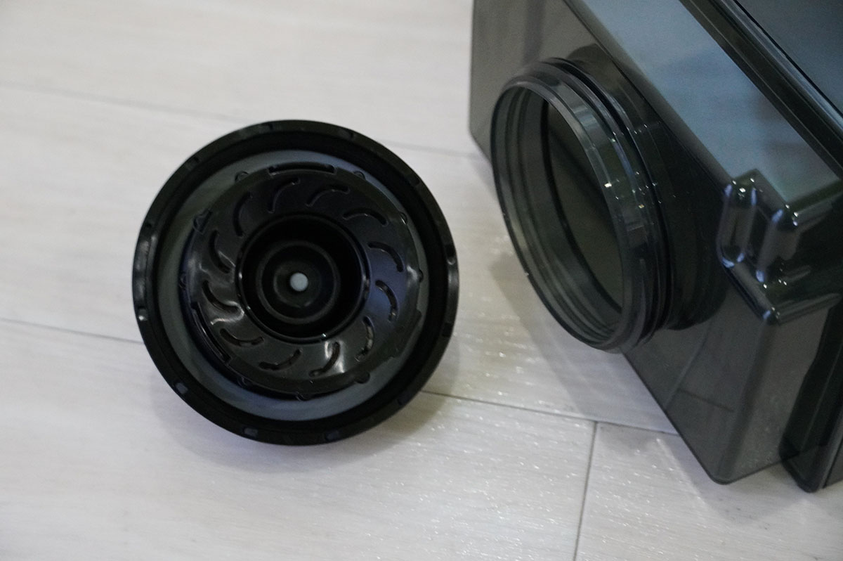 フタに備えられた「Ag+抗菌アタッチメント」